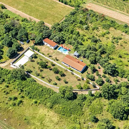 Mina - ヴィラ Orihi